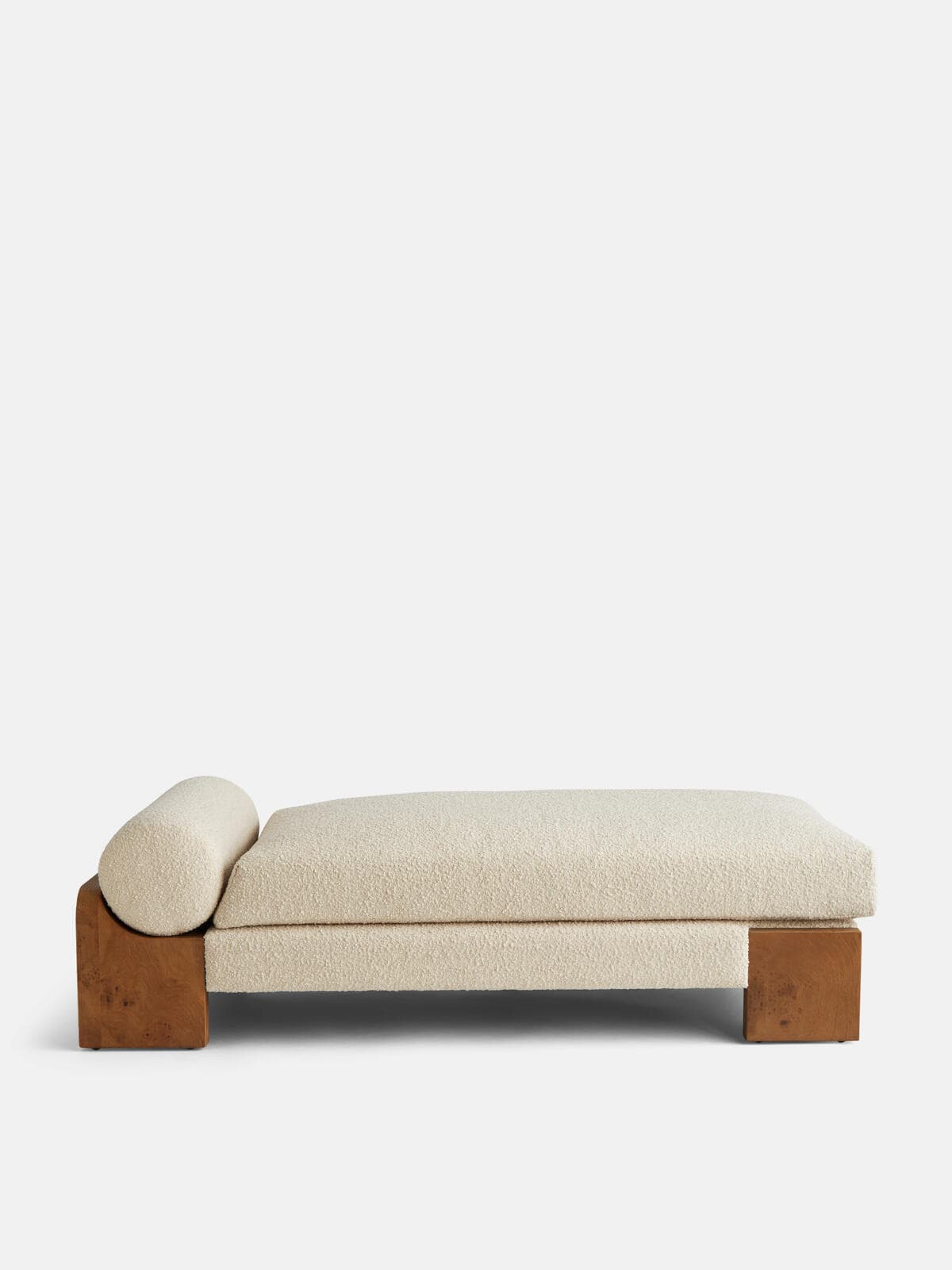 Olivier Daybed, Boucle, Sand Daybed, Boucle, Sand